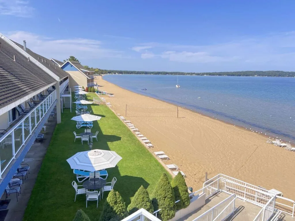 Pinestead Reef Resort — gallery preview 3